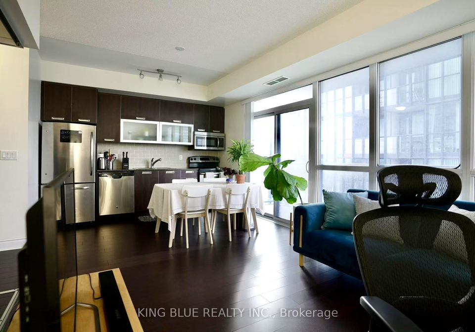 28-ted-rogers-way-toronto-ontario-c12165792