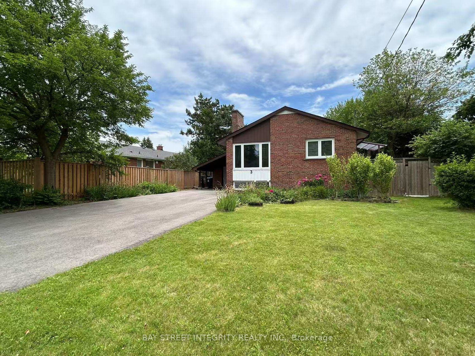 3-fleetwell-court-n-toronto-ontario-c12165892