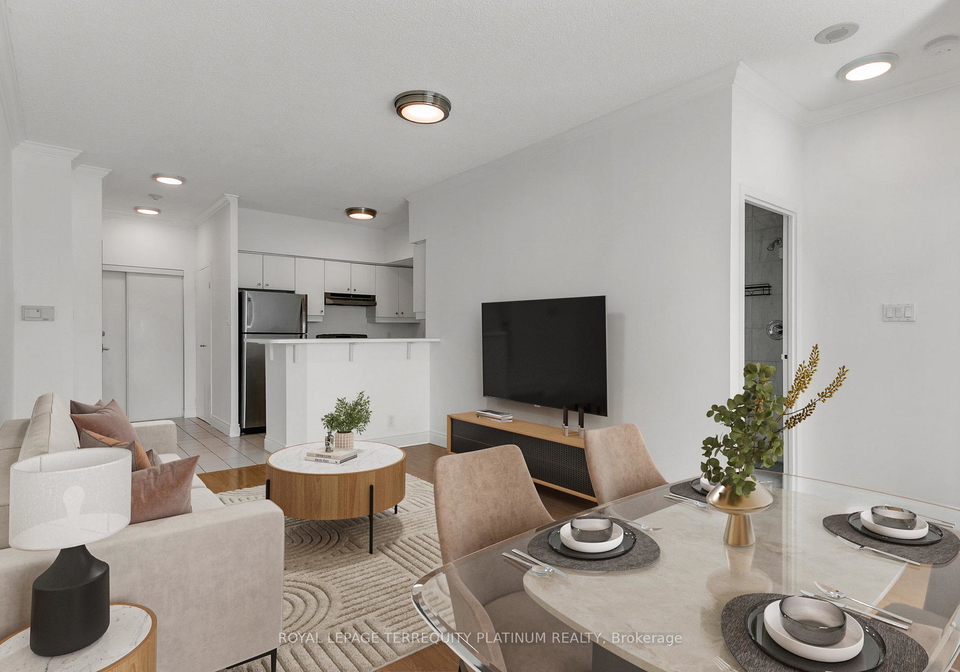 10-yonge-street-toronto-ontario-c12165956