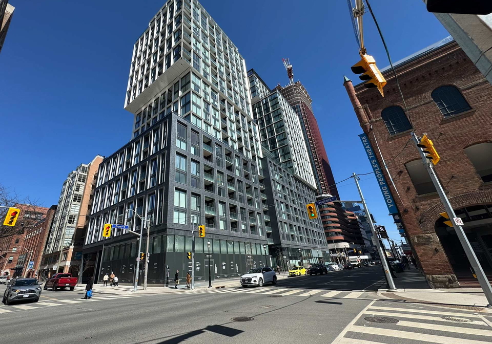158-front-street-e-toronto-ontario-c12166543