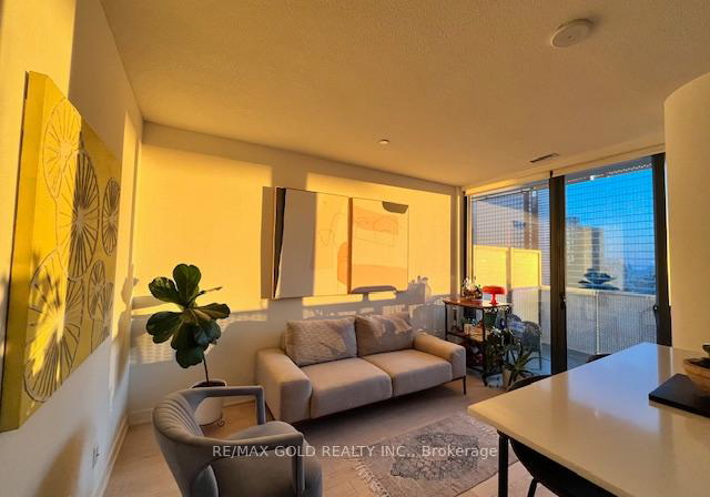 25-richmond-street-toronto-ontario-c12166877