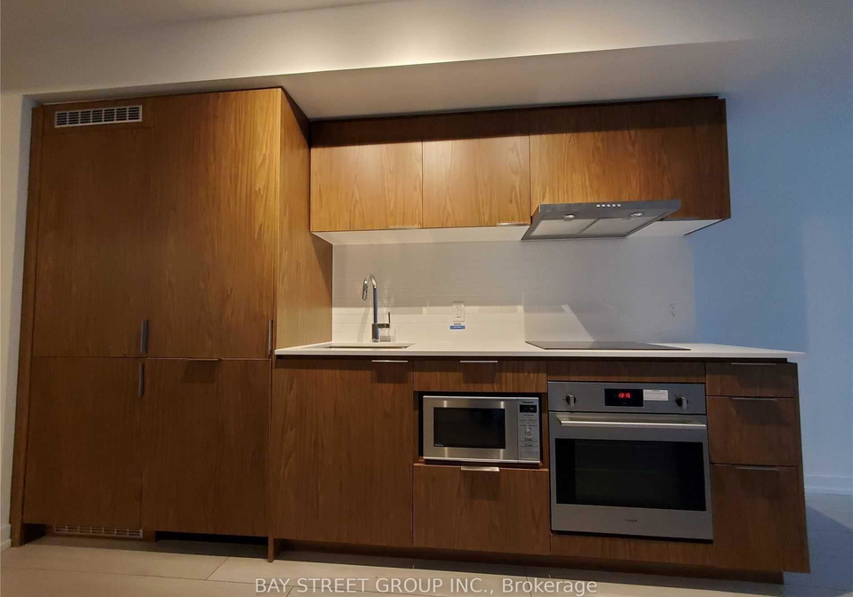 60-shuter-street-toronto-ontario-c12166951