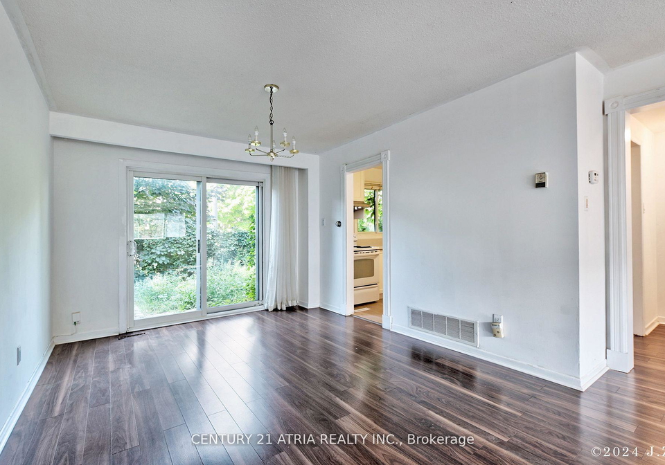 36-song-meadoway-north-york-ontario-c12167194