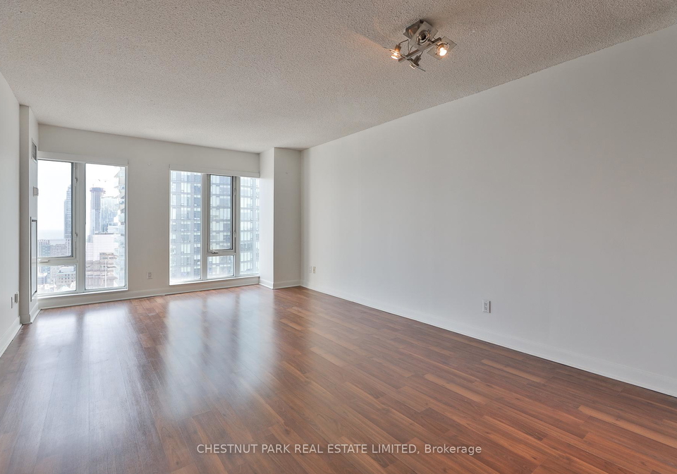 210-victoria-street-toronto-ontario-c12167787