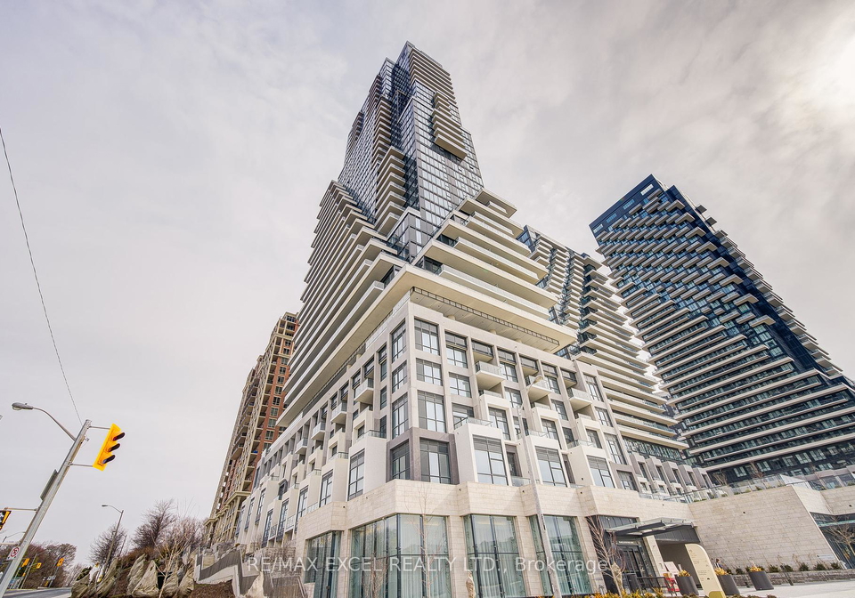 10-inn-on-the-park-drive-north-york-ontario-c12167798