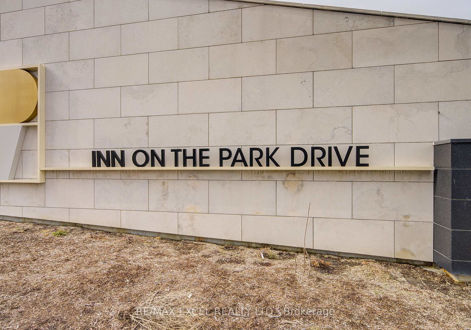 10-inn-on-the-park-drive-north-york-ontario-c12167798