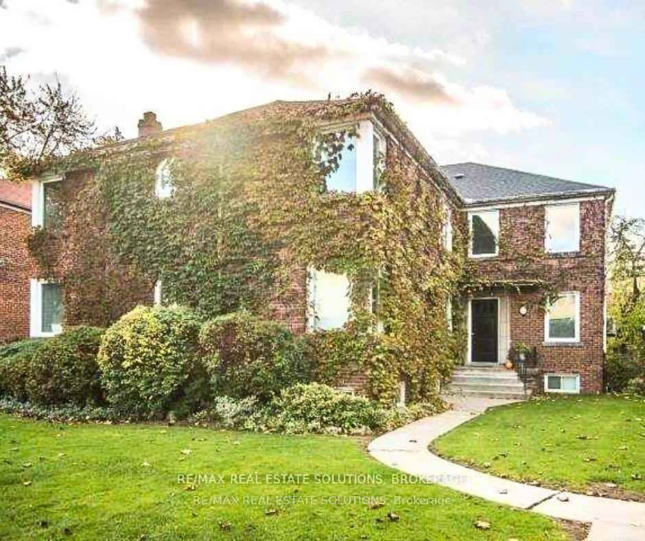 5-warwick-avenue-toronto-ontario-c12168293