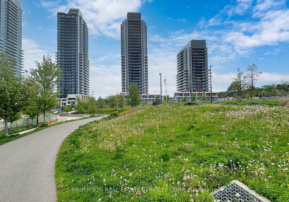 27-mcmahon-drive-north-york-ontario-c12168310