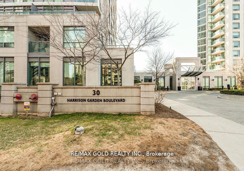 30-harrison-garden-boulevard-n-north-york-ontario-c12168943