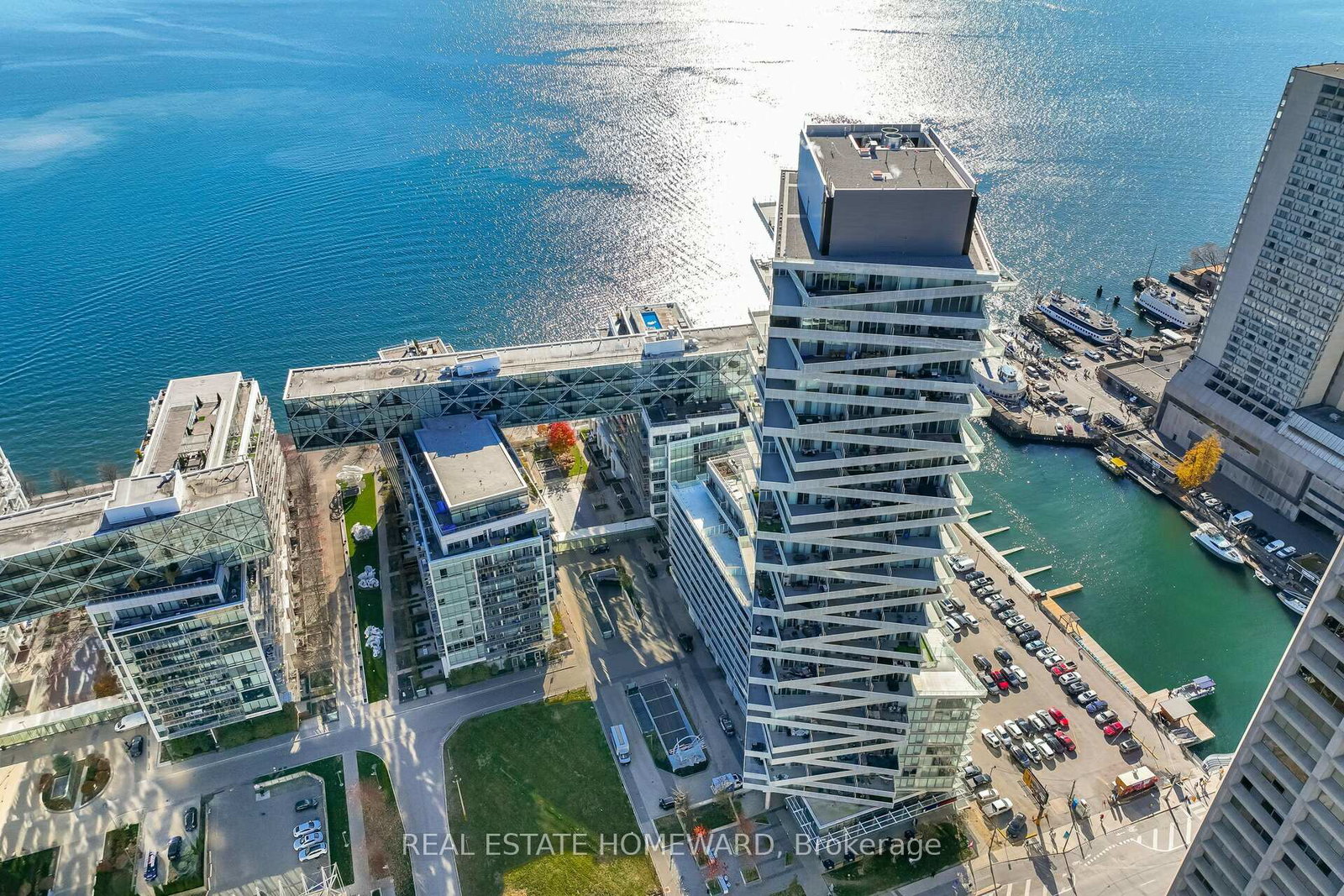 29-queens-quay-e-toronto-ontario-c12169294