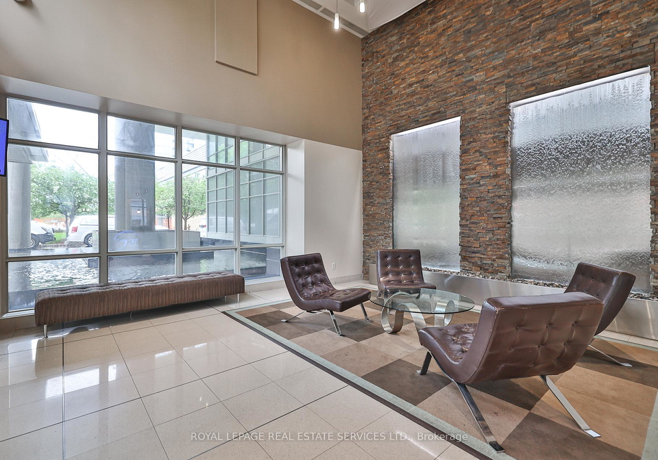 35-mariner-terrace-toronto-ontario-c12169570