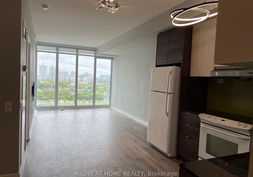 121-mcmahon-drive-north-york-ontario-c12169702