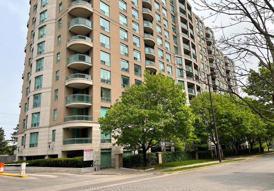 8-pemberton-avenue-north-york-ontario-c12169928