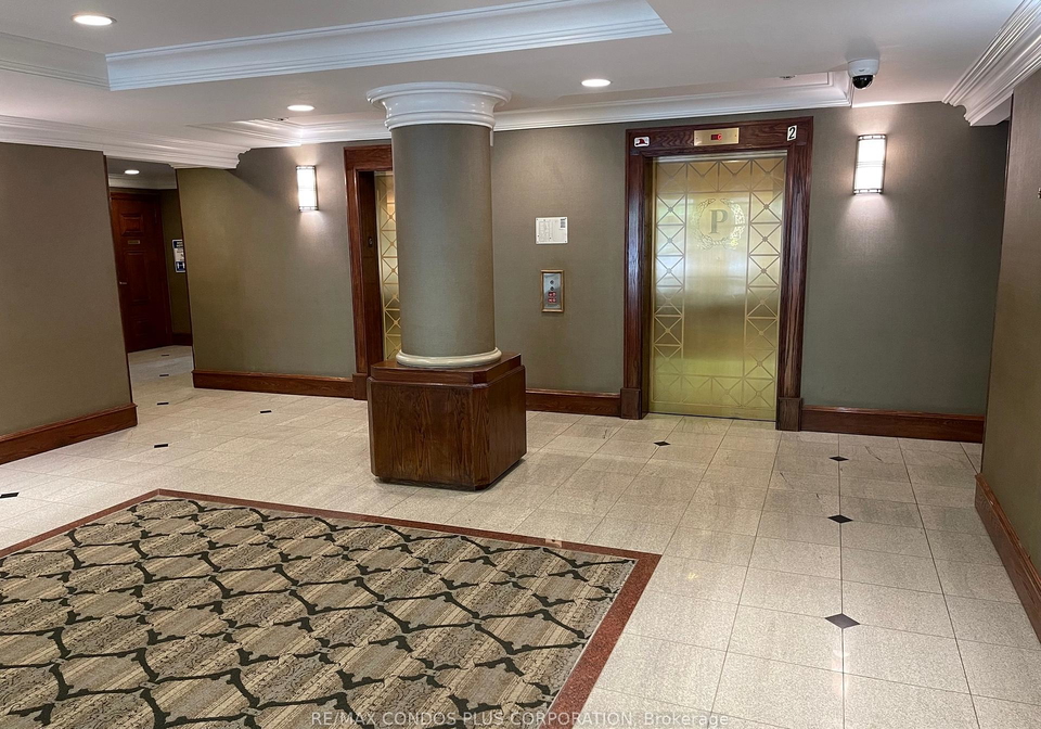 8-pemberton-avenue-north-york-ontario-c12169928