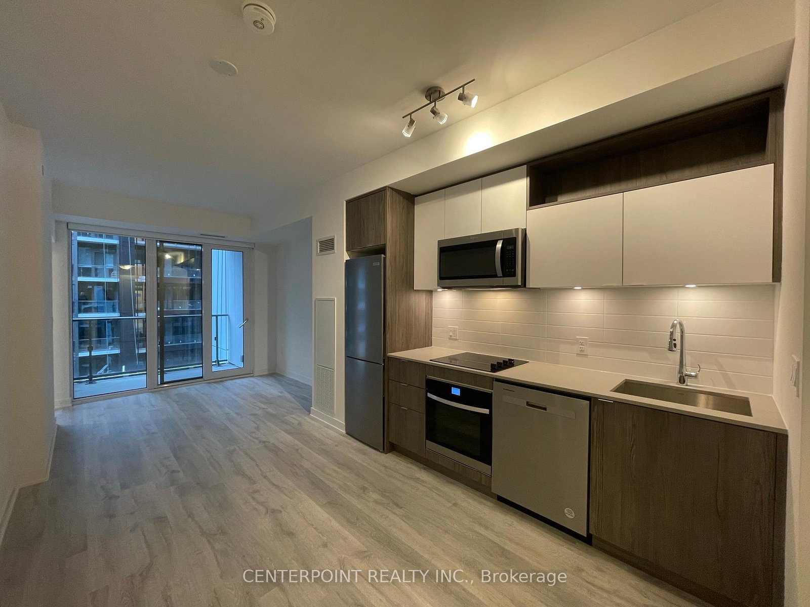 60-princess-street-toronto-ontario-c12169932