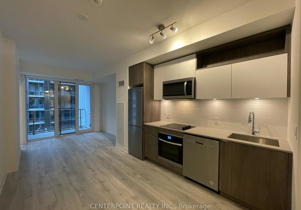 60-princess-street-toronto-ontario-c12169932