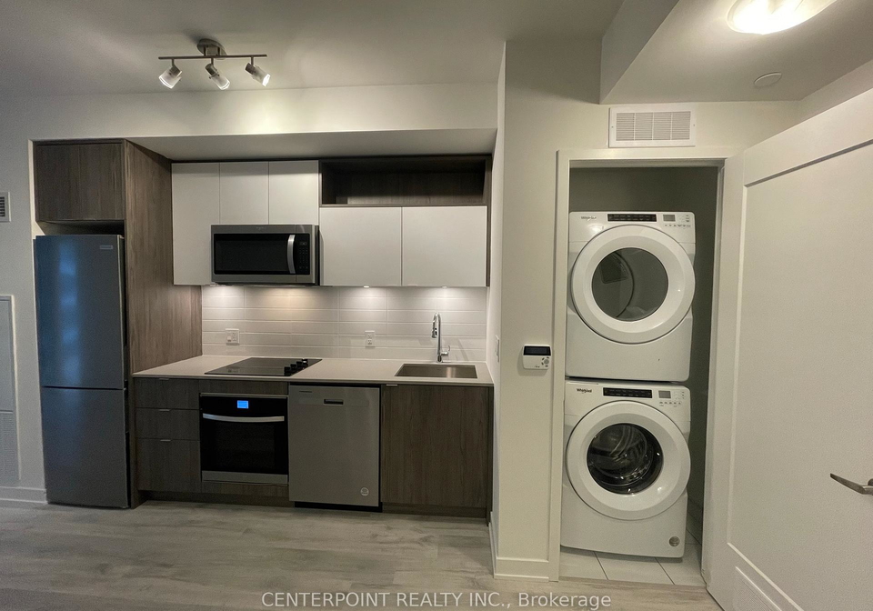 60-princess-street-toronto-ontario-c12169932
