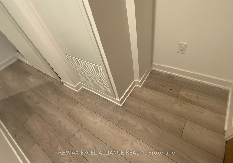 8-tippett-road-toronto-ontario-c12169954