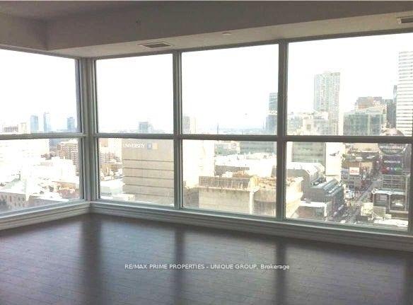 386-yonge-street-toronto-ontario-c12170006