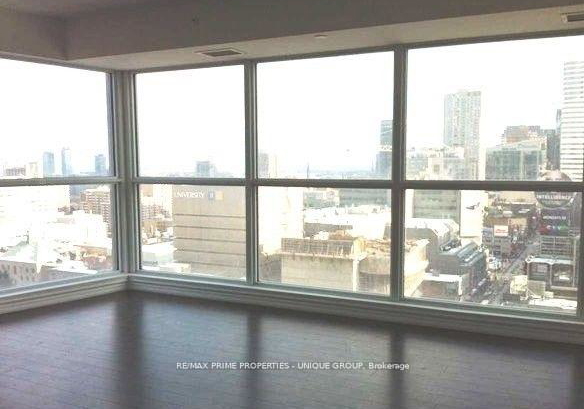 386-yonge-street-toronto-ontario-c12170006