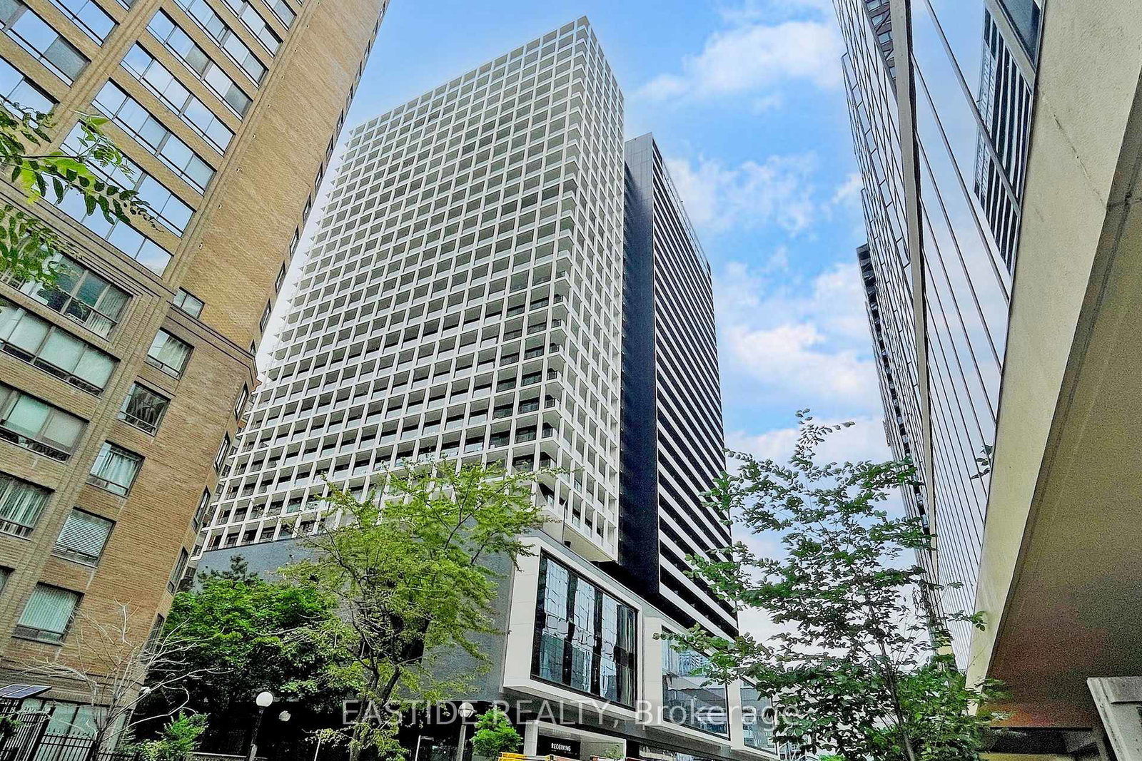 20-edward-street-w-toronto-ontario-c12170171