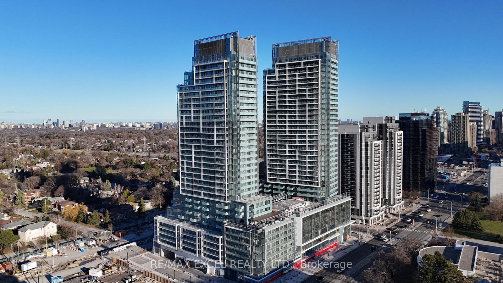 7-golden-lion-heights-north-york-ontario-c12170466