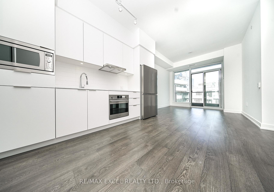 7-golden-lion-heights-north-york-ontario-c12170466