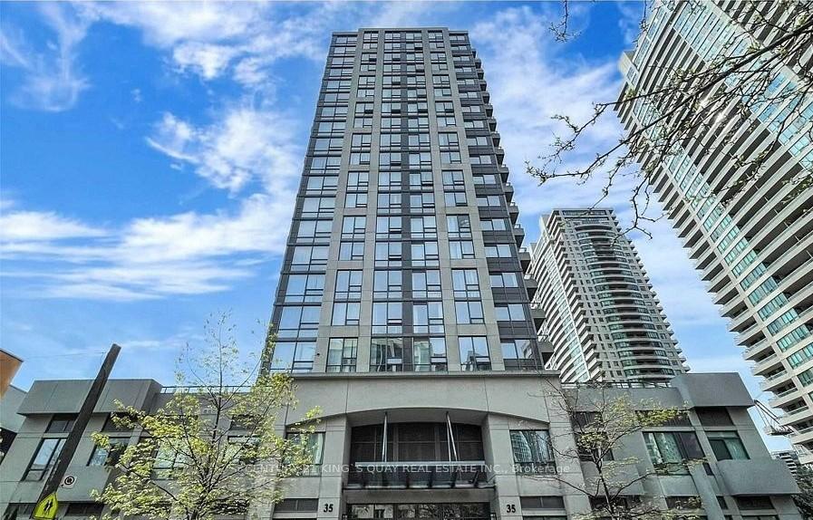 35-hollywood-avenue-north-york-ontario-c12170784