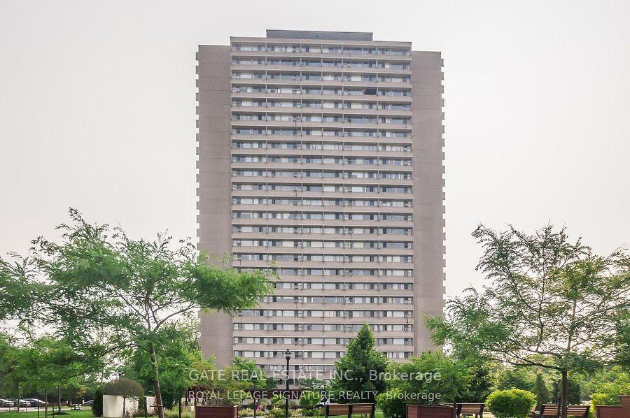 725-don-mills-road-east-york-ontario-c12170847