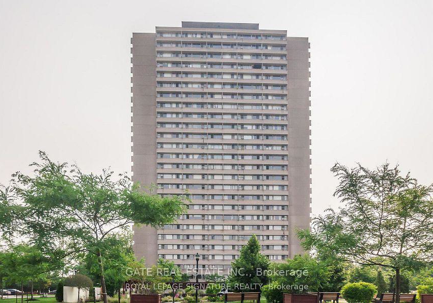 725-don-mills-road-east-york-ontario-c12170847