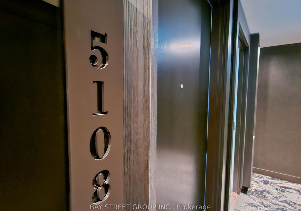 11-yorkville-avenue-toronto-ontario-c12171027