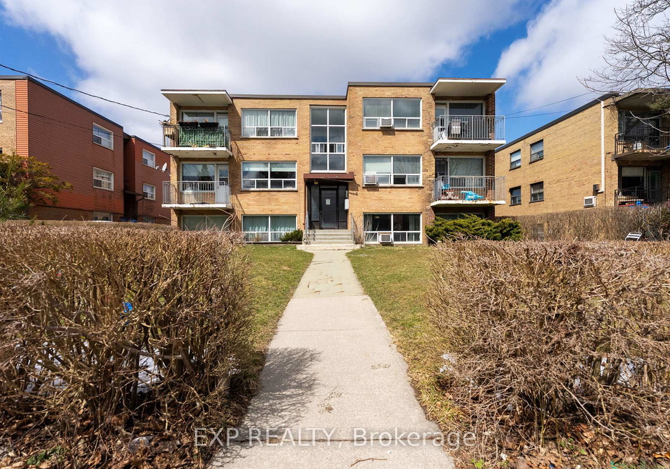 10-fraserwood-avenue-toronto-ontario-c12171056