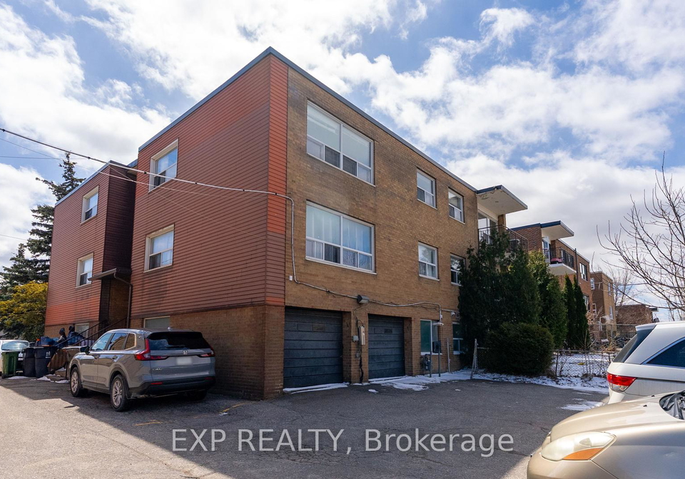 12-fraserwood-avenue-toronto-ontario-c12171058