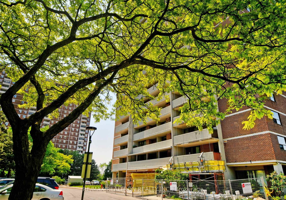 10-tangreen-court-toronto-ontario-c12171634