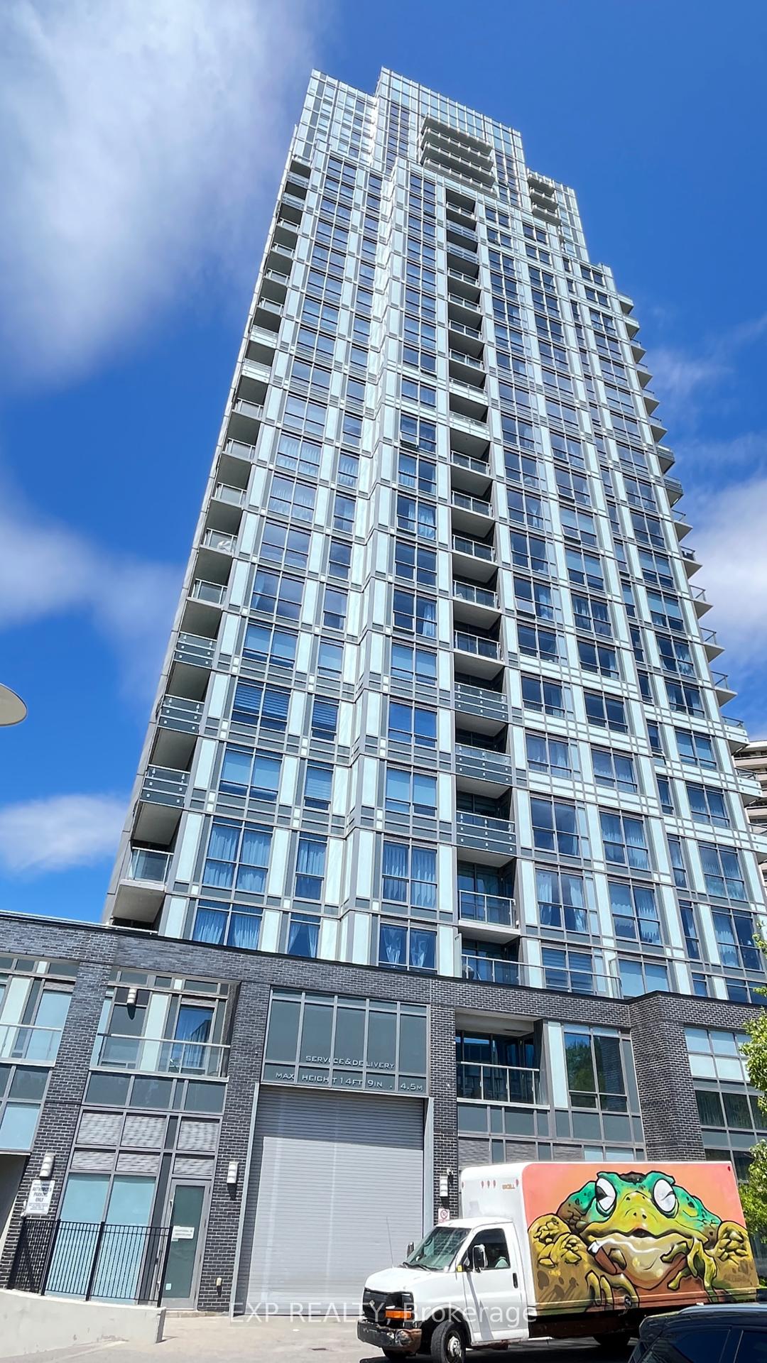 18-graydon-hall-drive-north-york-ontario-c12171847