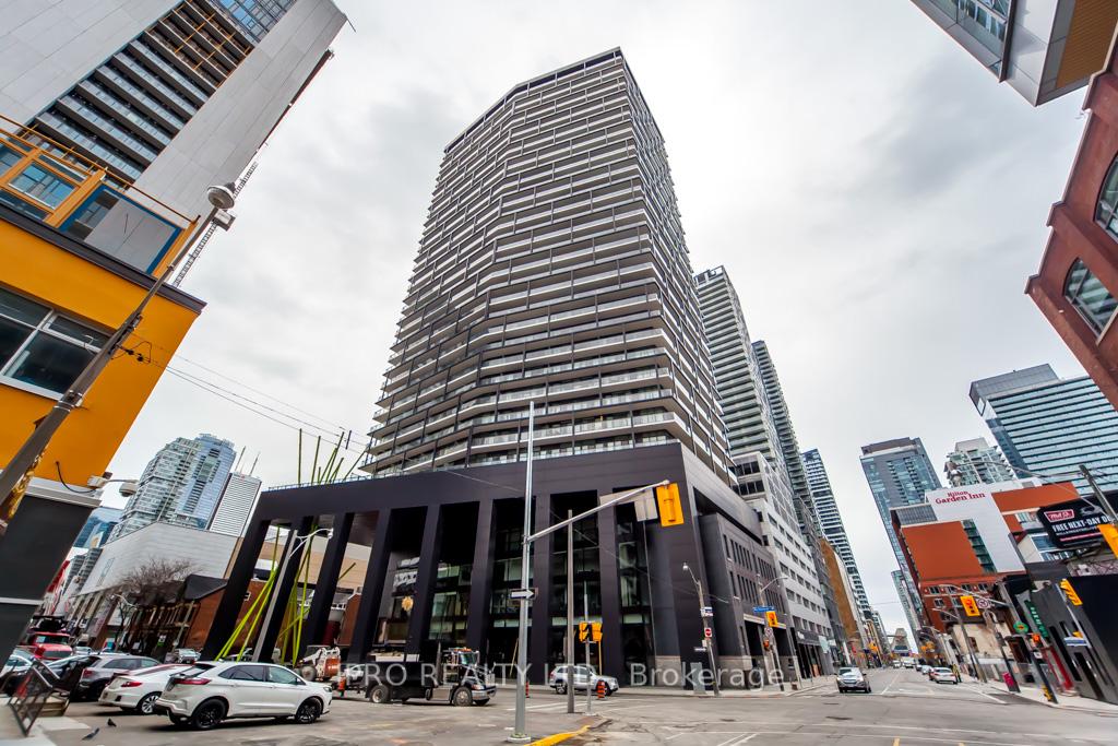 125-peter-street-toronto-ontario-c12172222