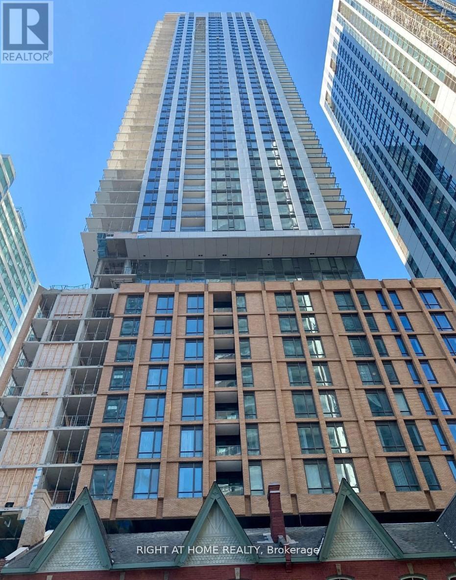 8-widmer-street-toronto-ontario-c12172765