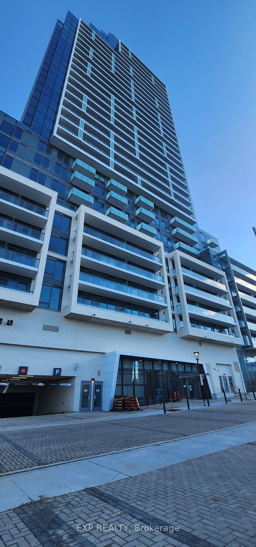 7-golden-lion-heights-north-york-ontario-c12172792