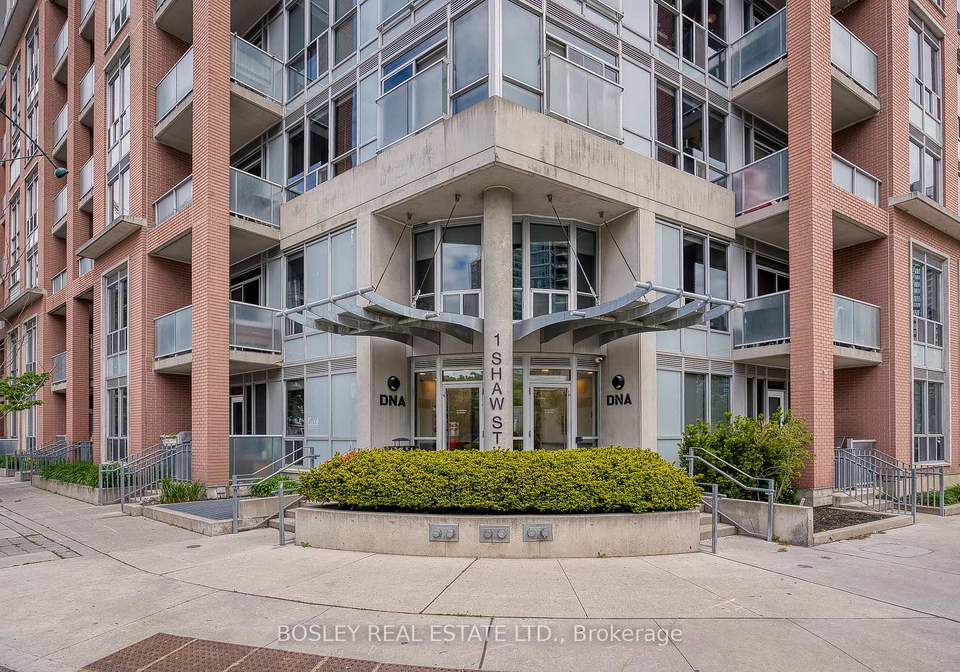 1-shaw-street-toronto-ontario-c12172844