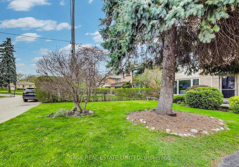 10-overbrook-place-toronto-ontario-c12173018