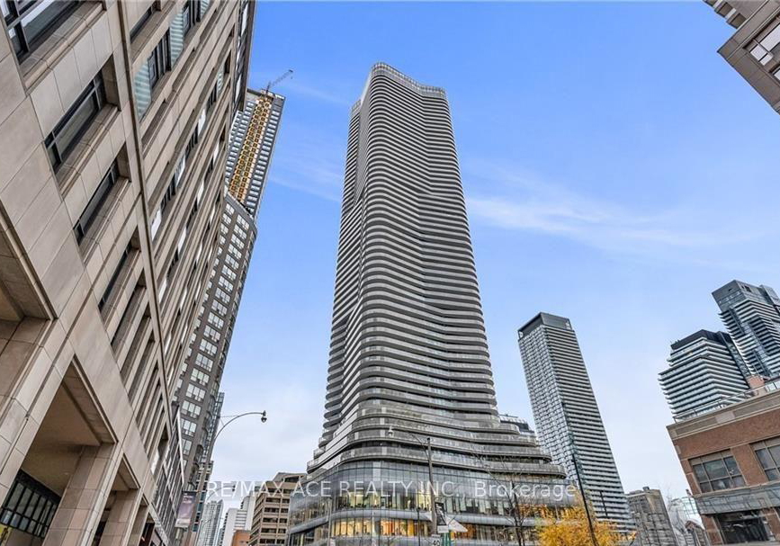 11-wellesley-street-toronto-ontario-c12173226