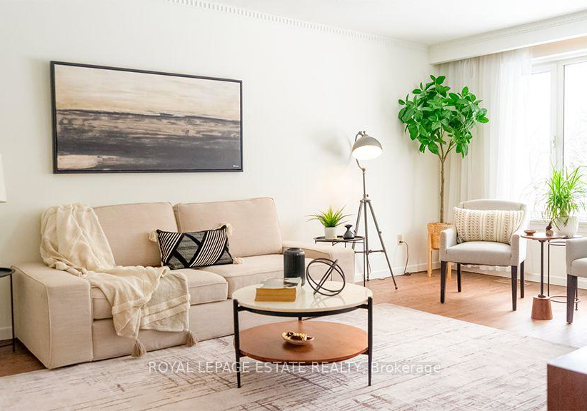 40-dukinfield-crescent-north-york-ontario-c12173365