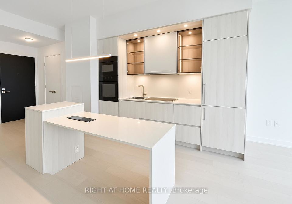 11-yorkville-avenue-toronto-ontario-c12173733