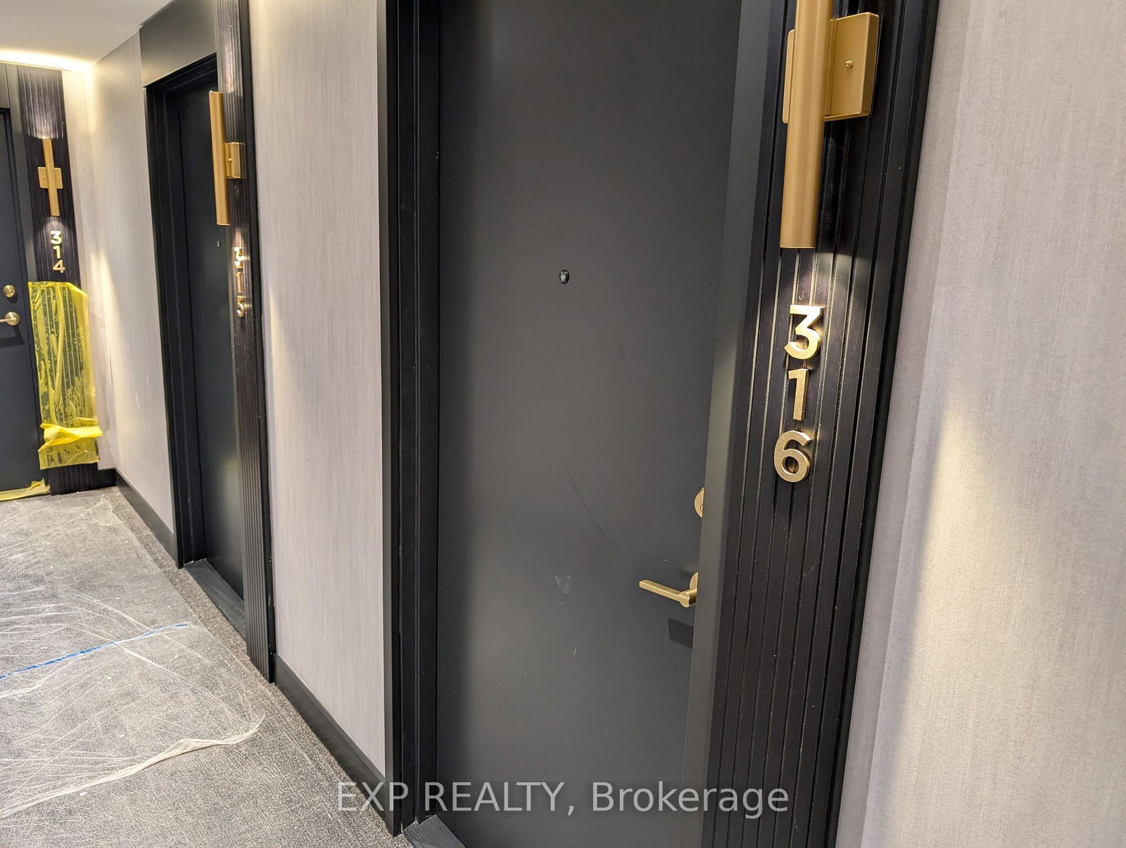 1200-dundas-street-w-toronto-ontario-c12174161