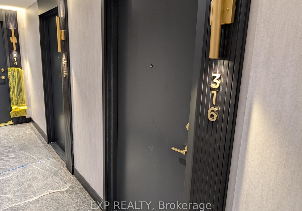 1200-dundas-street-w-toronto-ontario-c12174161