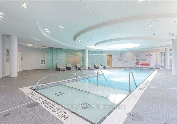 14-york-street-toronto-ontario-c12174220