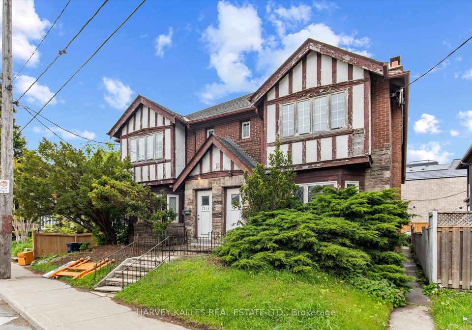 1214-1216-avenue-road-toronto-ontario-c12174354
