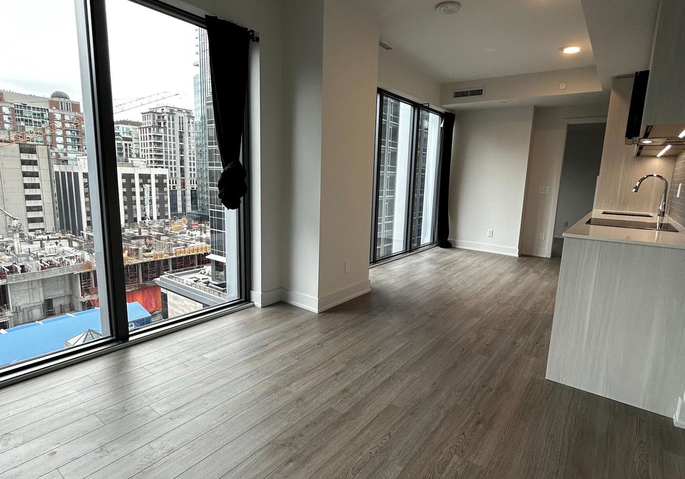 8-cumberland-street-toronto-ontario-c12174518