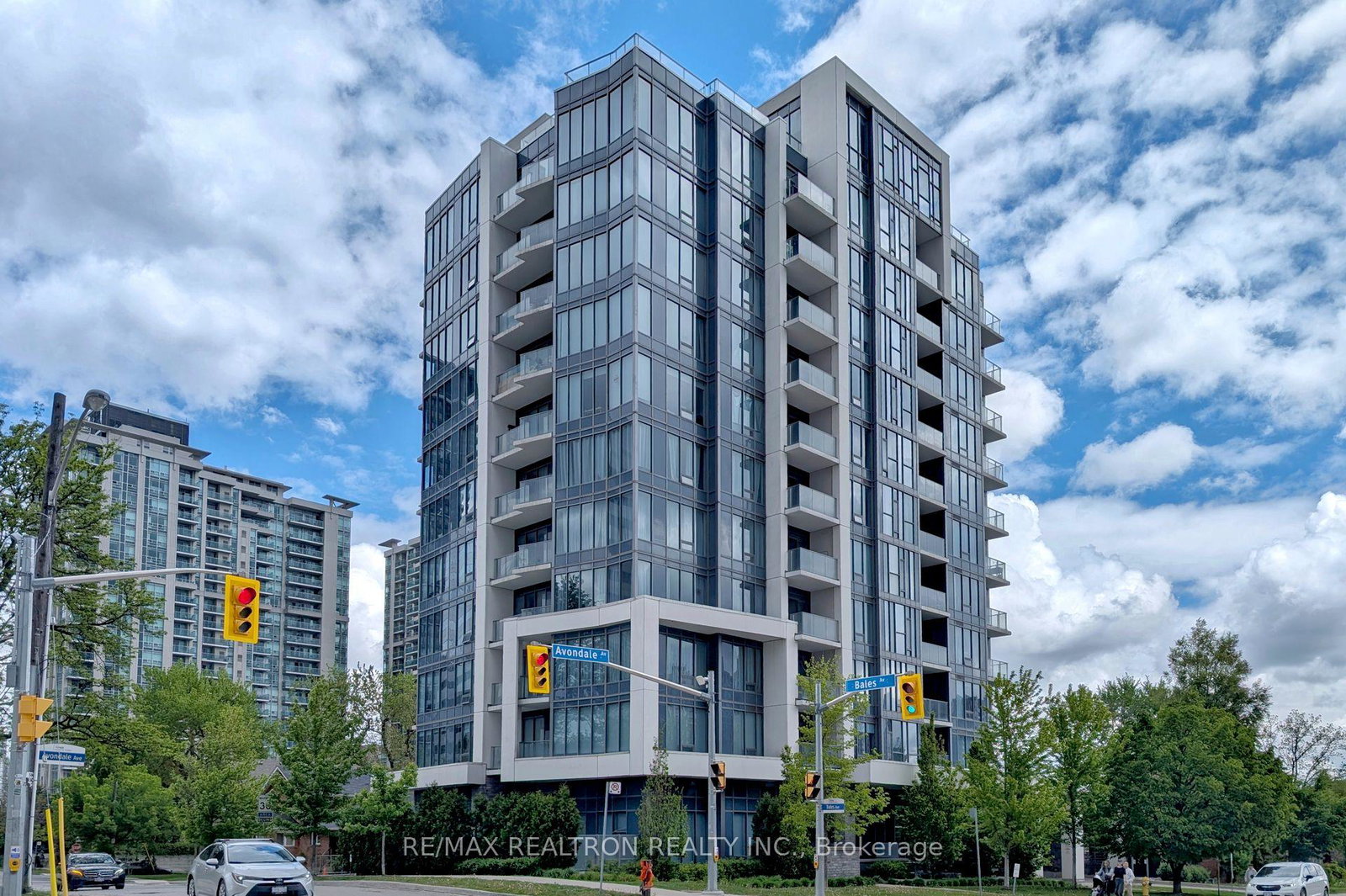 28-avondale-avenue-north-york-ontario-c12174599