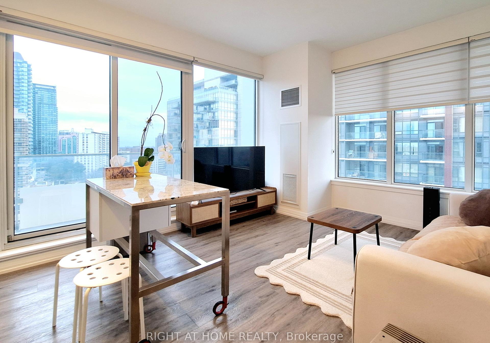 75-canterbury-place-toronto-ontario-c12174663